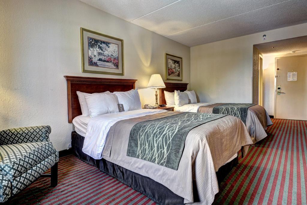 Comfort Inn Newport News - Hampton I-64 Eksteriør billede