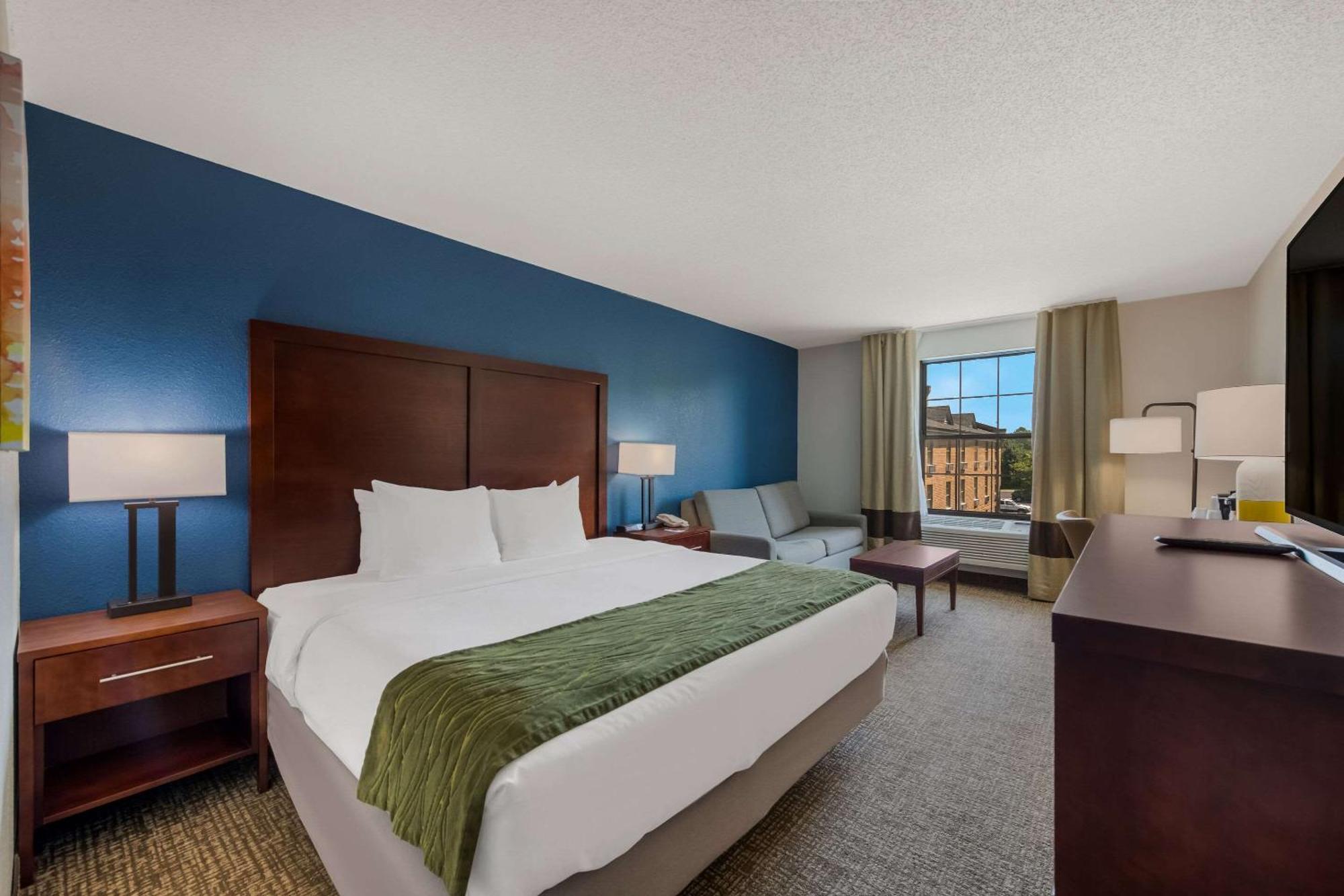 Comfort Inn Newport News - Hampton I-64 Eksteriør billede