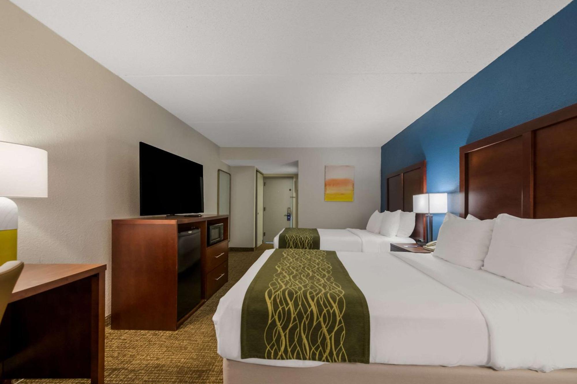 Comfort Inn Newport News - Hampton I-64 Eksteriør billede