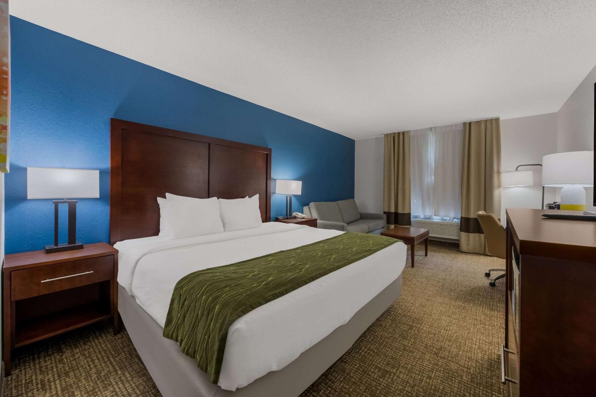 Comfort Inn Newport News - Hampton I-64 Eksteriør billede