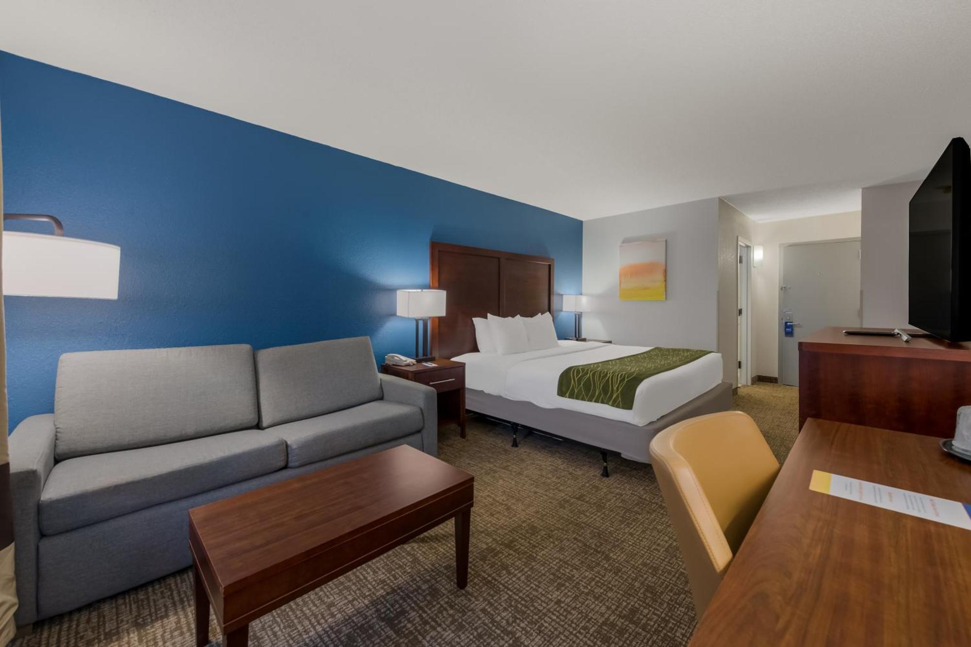 Comfort Inn Newport News - Hampton I-64 Eksteriør billede